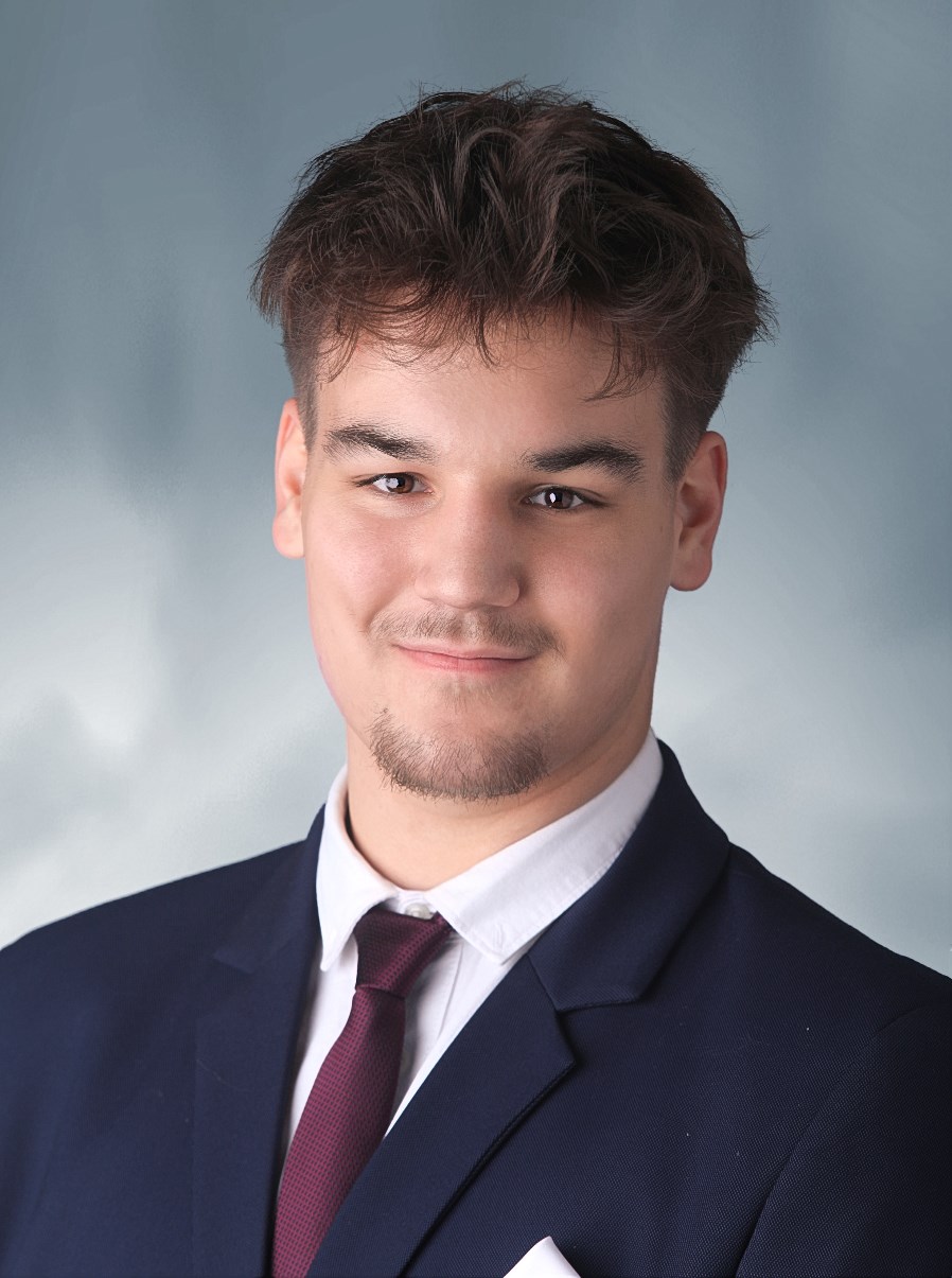 Schlegl Levente Áron